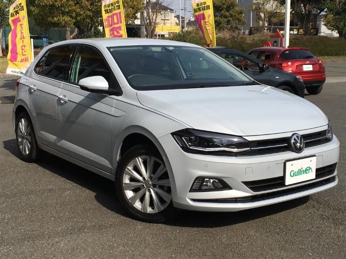 中古車入荷情報！！！　　'18 ＶＷ ポロ 　　ガリバー港北中央店01