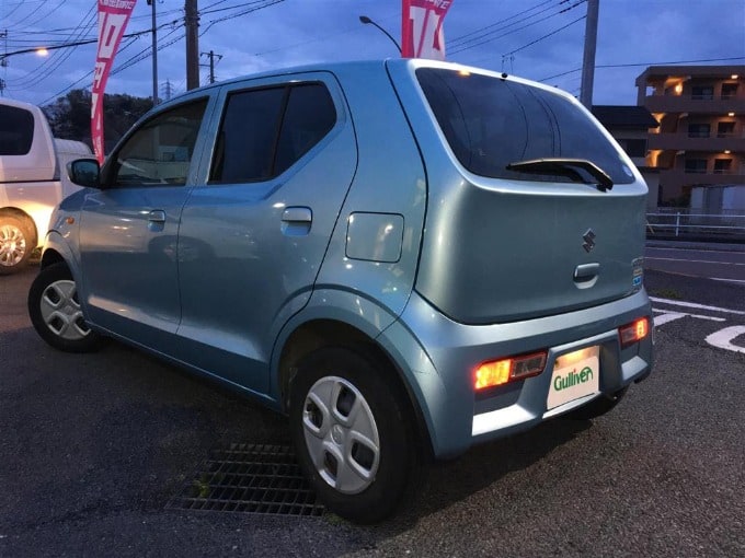 中古車入荷情報　　H27 スズキ アルト 　　　ガリバー 釜利谷店02