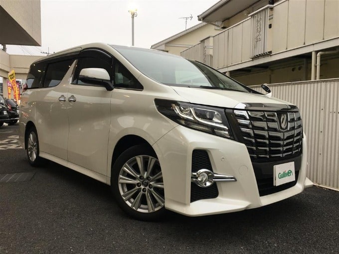 中古車入荷情報　H27 トヨタ アルファード 　　ガリバー 釜利谷店01