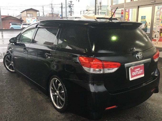 新しいお車が入荷しました！!　トヨタ ウィッシュ03