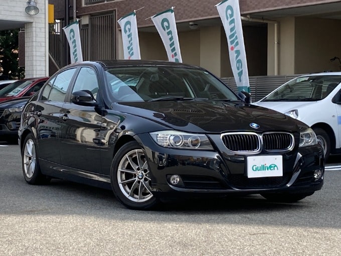 ☆ご入庫のお知らせ☆ H23 BMW 320i01