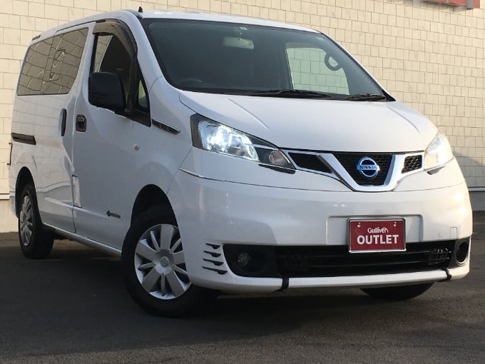 ☆最新入庫情報☆　日産　NV200　バネット01