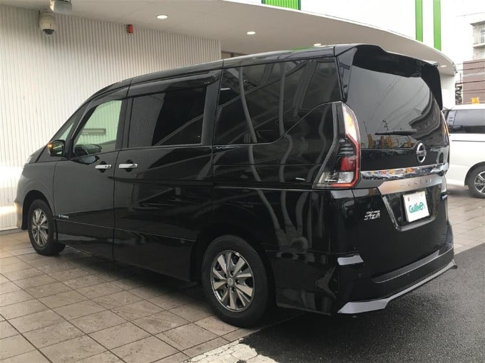 R01 日産 セレナ ｅ－パワー ハイウェイスター Ｖ　入庫しました！！02