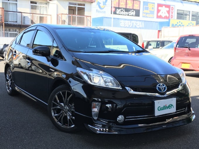 新しいお車が入荷しました！!　トヨタプリウスG01