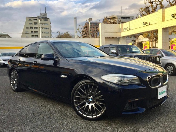 '12 BMW 528i Mスポーツ（ディーラー車）56千キロ　163.4万円　4/23現在展示中01