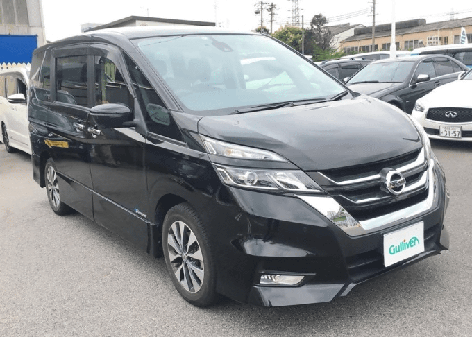 ★★入荷情報★★H29 日産 セレナ ハイウェイスター Ｇ01