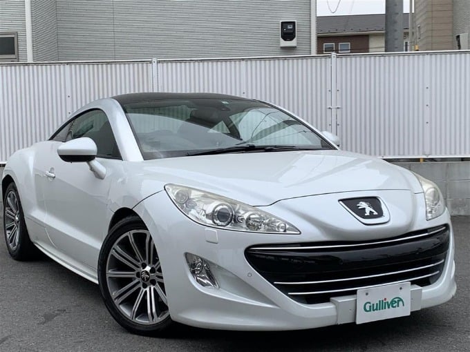 珍しいお車！！「’12 プジョー RCZ 」入荷しました！！！01