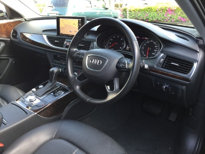 2016y　AUDI A6 入荷しました！03