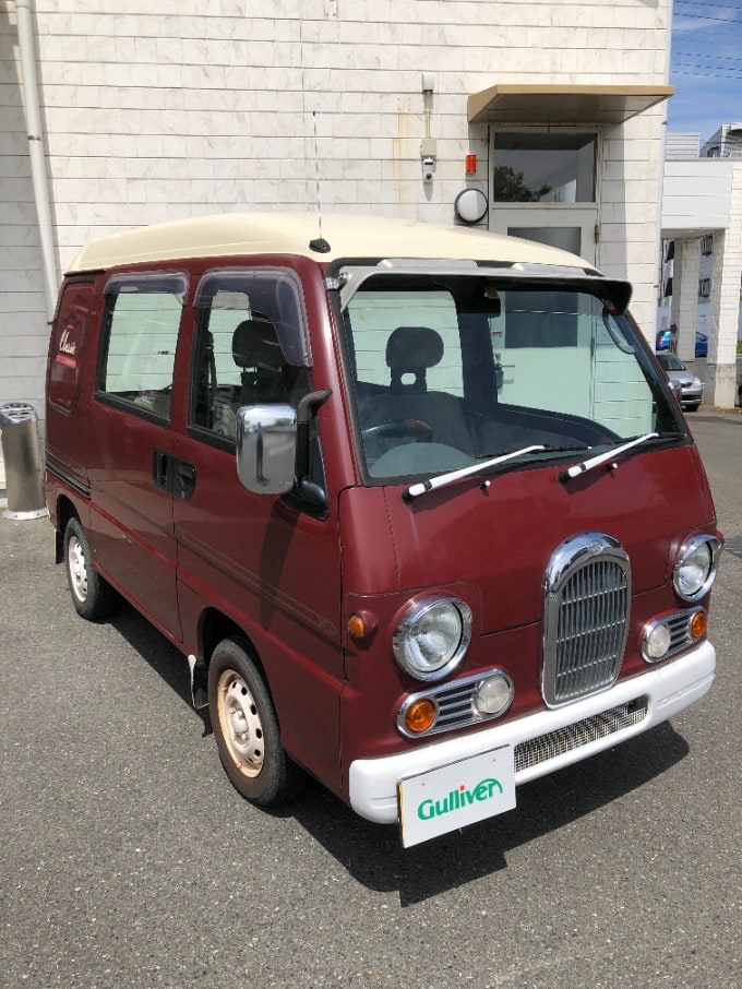 スタッフおすすめ車種の紹介 01