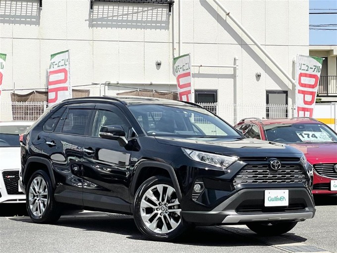 R02 トヨタ ＲＡＶ４ Ｇ Ｚパッケージ　入荷しました！！01