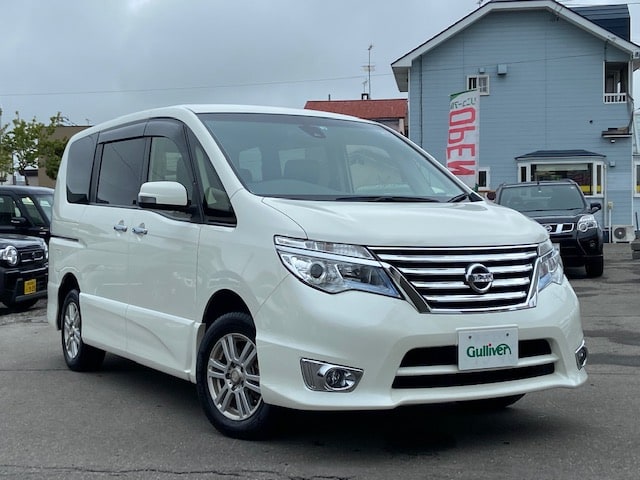 日産 セレナ ハイウェイスター Sエディション入荷です！！01