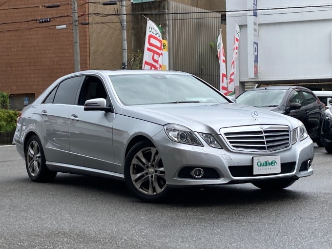 ☆ご入庫のお知らせ☆ H21 ベンツ E350 アバンギャルド01