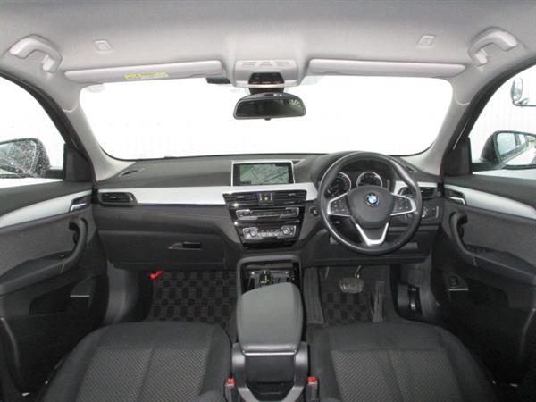 BMW X2入庫！02