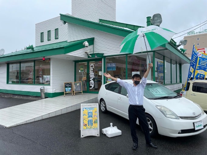 雨の週末も元気よく営業しています♪01