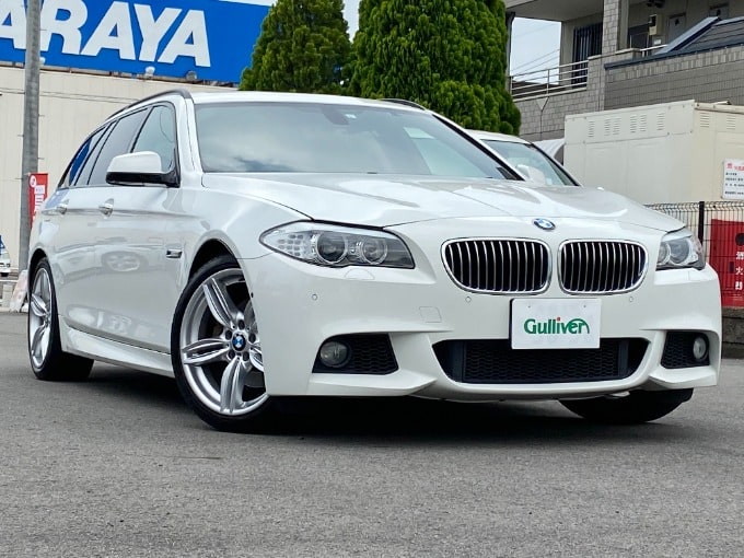 岐阜市　中古車販売　おすすめ車両の紹介！【H24 BMW 528i ツーリングMスポーツ 白】01