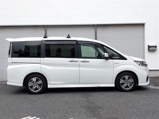 ☆最新入庫情報☆  H29 ホンダ ステップワゴン スパーダ  ハイブリッド G EX ホンダセンシング09