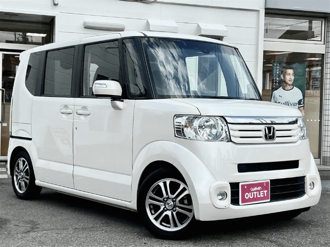 豊田市　中古車販売　オススメ車両のご紹介！　白くまみたいな車！　【 H26 ホンダ Ｎ ＢＯＸ Ｇ ターボ ＳＳパッケージ】02