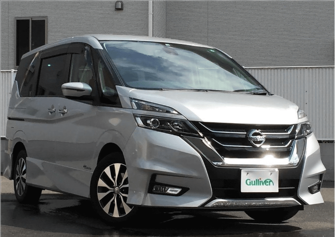 H28 日産 セレナ ハイウェイスター  入荷しました！小山市　中古車販売　車査定　ガリバー01