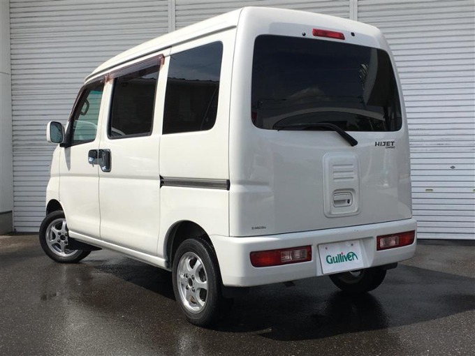 中古車入荷情報！！！4WD  軽自動車【 ハイゼットカーゴ 】クルーズ ターボ ガリバー41号高山店02