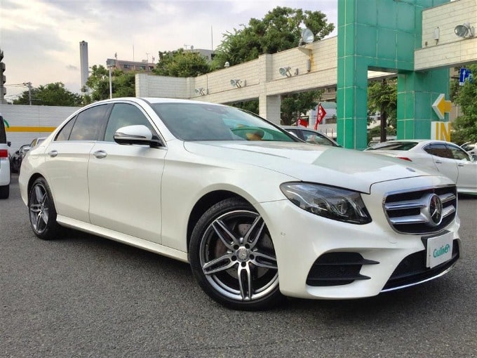 '16 M・ベンツ C180 アバンギャルド AMG ライン（ディーラー車）38千キロ 289.9万円 7/1現在展示中01