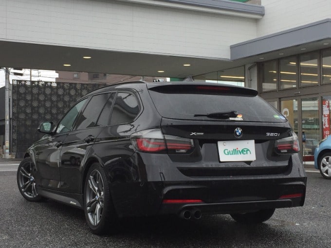 刈谷市　中古車購入　オススメ車両　【H27 '15 ＢＭＷ ３２０ｉ　ｘＤｒｉｖｅ　touring  M suports】03