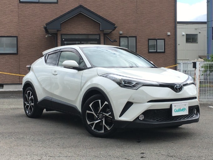 新着車両ご紹介！トヨタ C-HR【盛岡市 中古車 車査定】01