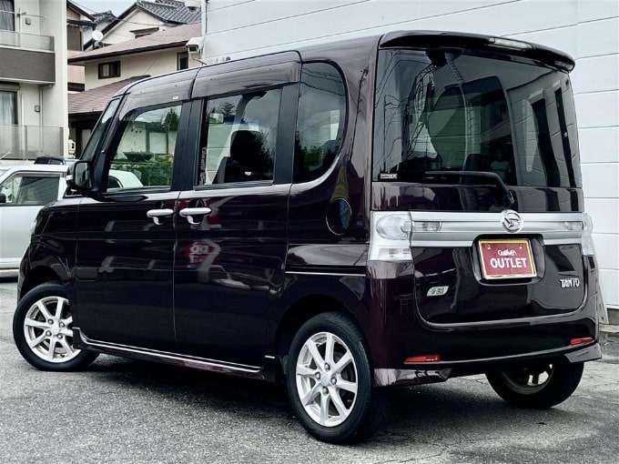 豊田市　中古車販売　オススメ車両のご紹介！【H25 ダイハツ タント カスタム Ｘ スペシャル】03