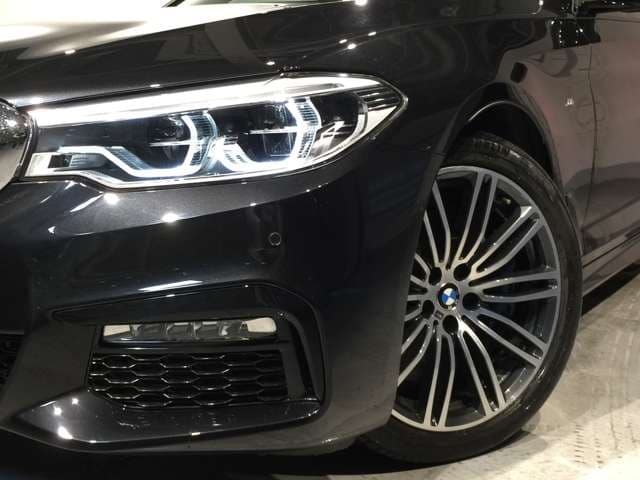 '18年 BMW 540i xDriveツーリングMスポーツ入荷致しました！02