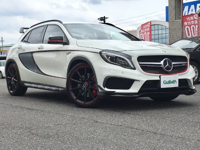 岐阜市　中古車販売　おすすめ車両の紹介！【H26 GLA45 ＡＭＧ ４マチック エディション１ 白】01