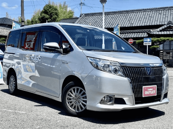 豊田市　中古車販売　オススメ車両のご紹介！【 H28 トヨタ エスクァイア ハイブリッド Ｇｉ】01