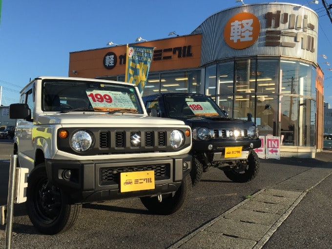 新規車両続々入荷中！　ジムニー、N-BOX、タント等々…01