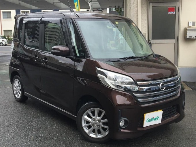 中古車入荷情報　　H28 日産 デイズ ルークス 　　ガリバー16号横須賀中央店01