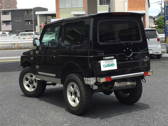 中古車入荷情報！！！4WD 軽自動車【 ジムニー ランドベンチャー JA22W 平成8年式 】ガリバー41号高山店02