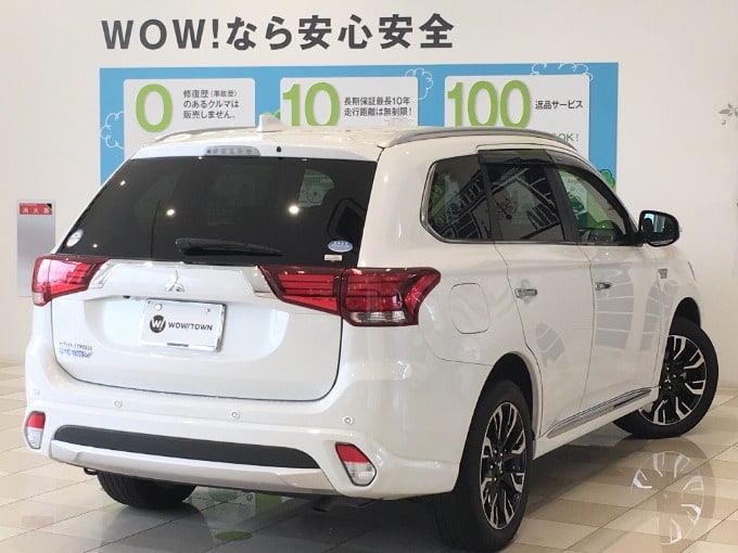 H28 三菱 アウトランダー ＰＨＥＶ Ｇ ナビパッケージ02