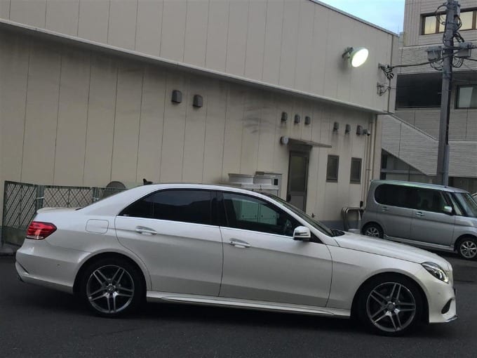 '15 Ｍ・ベンツ Ｅ３５０ ブルーテック アバンギャルド（ディーラー車）02