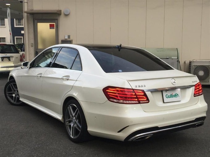 '15 Ｍ・ベンツ Ｅ３５０ ブルーテック アバンギャルド（ディーラー車）03