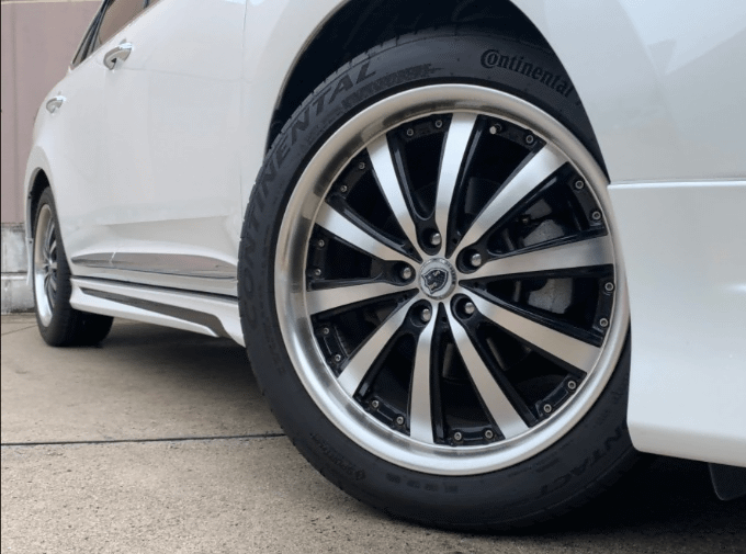 オススメ車両のご紹介【中古車・登録済未使用車】SUV・ミニバン03