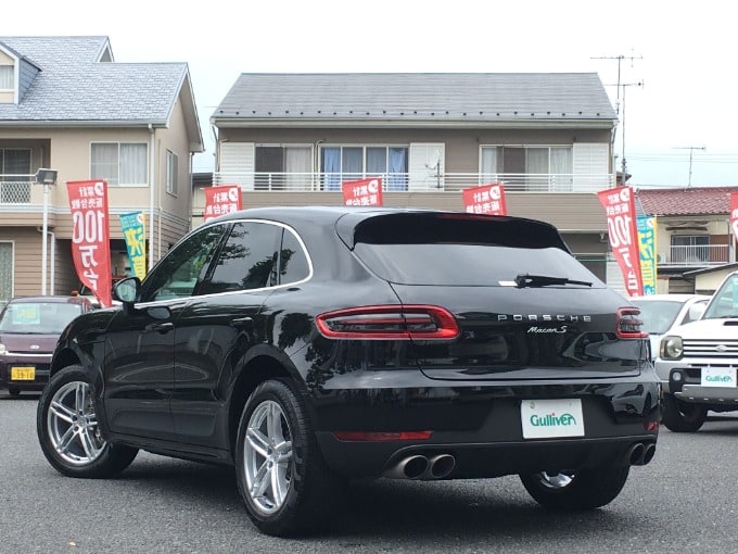 良質な車を仕入れました！　ポルシェ　マカン03