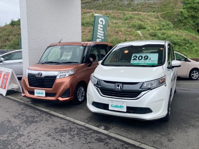 展示車両をみなさまに見ていただけるように入れ替えを行いました！！02