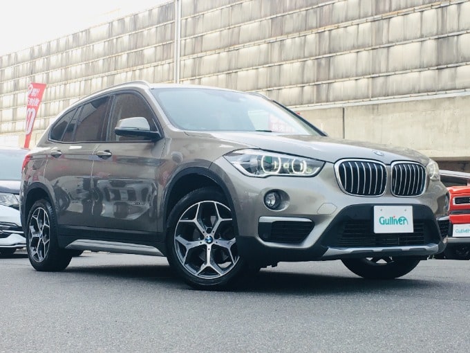 ☆H29年式 BMW X1 sDrive 18i Xライン入荷しました！！01