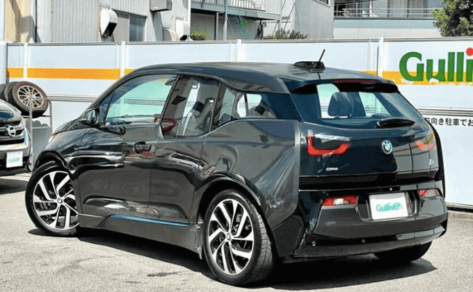 SALE 輸入車車両続々 ！！'14 ＢＭＷ ｉ３ （ディーラー車） 入荷致しました！！02