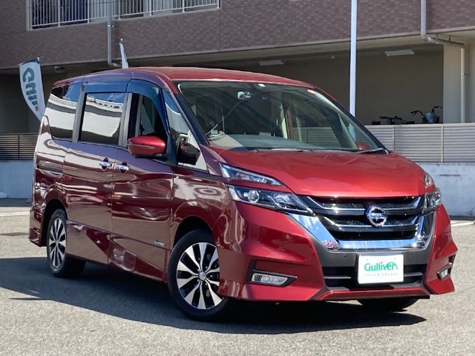 ☆ご入庫のお知らせ☆ H30 日産 セレナ ハイウェスターVセレクション01