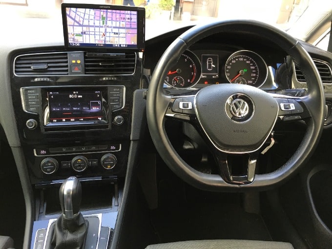 《新入荷情報》VW　ゴルフTSIハイライン　BMテクノ03