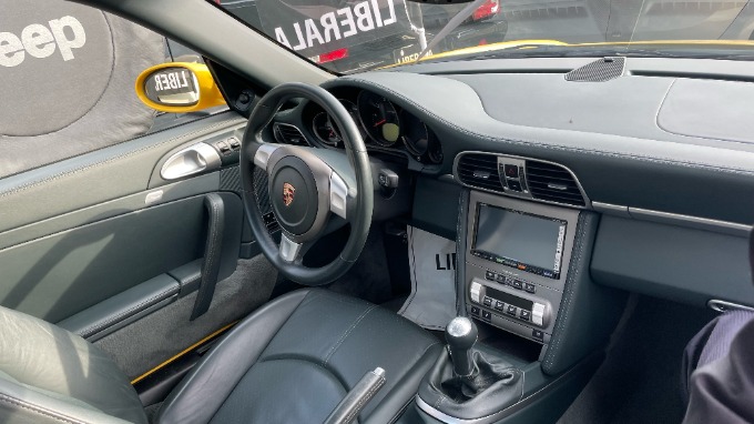 ポルシェ　911カレラS　入庫しました！02