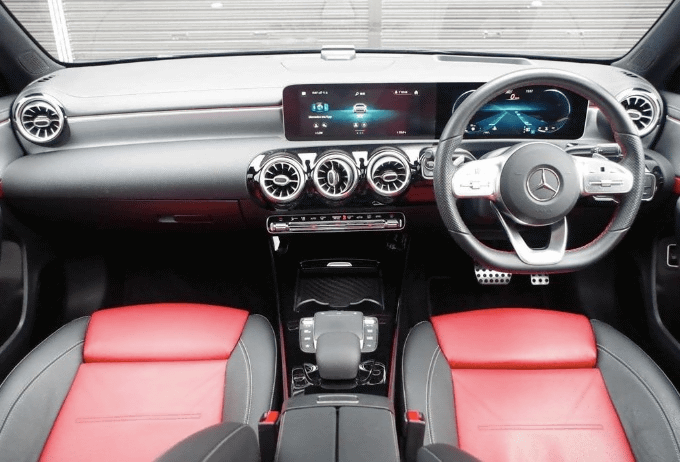 オプション豊富！'20 Ｍ・ベンツ Ａ２００ｄ セダン ＡＭＧライン　ご紹介！03