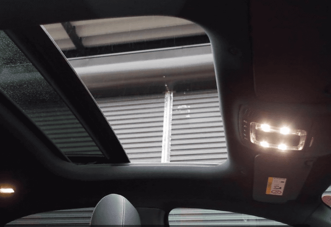 オプション豊富！'20 Ｍ・ベンツ Ａ２００ｄ セダン ＡＭＧライン　ご紹介！06