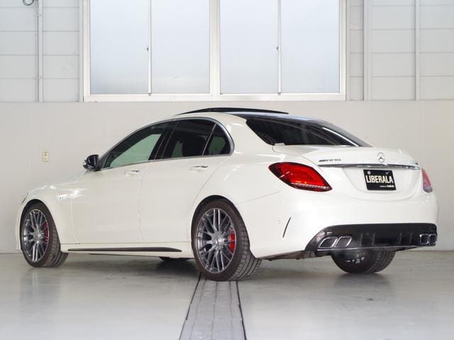 お車のご紹介！！メルセデスAMG　C63S　☆05