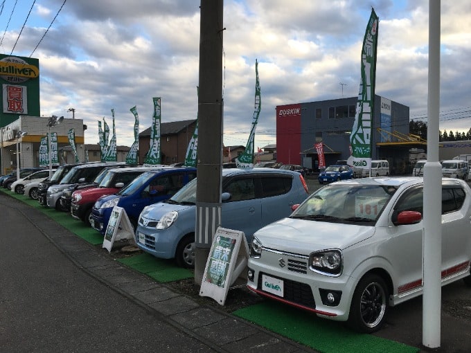 展示車両も日々入替を行っております！ご希望の車種ありませんか？？？02