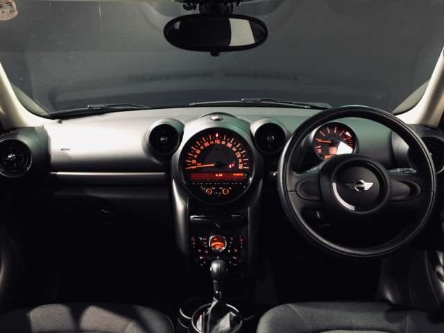’１６年 ミニクロスオーバー クーパー D オール4入荷致しました！03