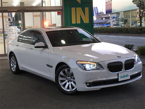 超おすすめ！！BMW ７４０i 入荷いたしました！！01